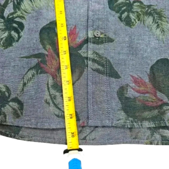 Tommy Bahama Men's Large Chambray Floral Button-down Long-sleeved Shirt - Picture 8 of 10